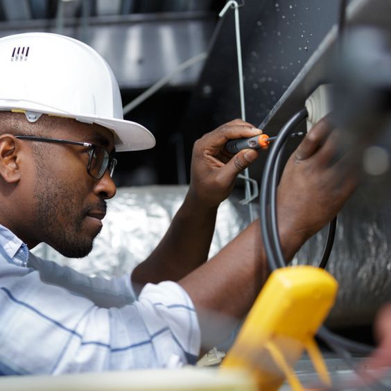 do you need electrician service, dm me!!!24 7 ⚡electrician electric service!⚡